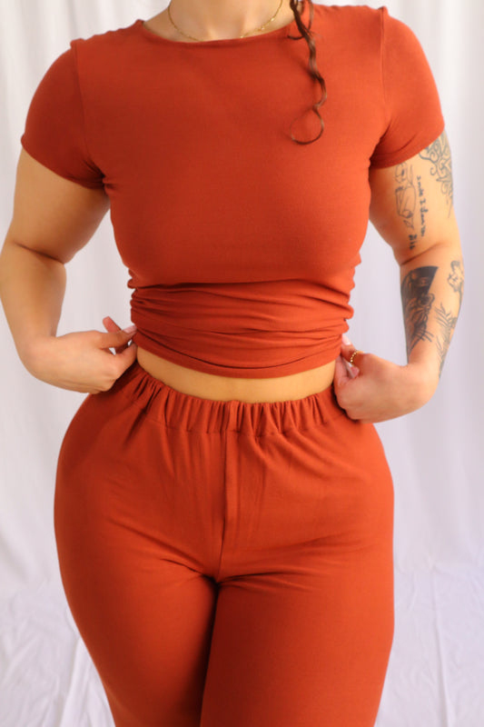 SOFT SHORT SLEEVE T-SHIRT - RUST